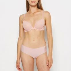 Now Show Hipster in*La Senza Discount