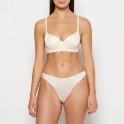 Perfect Coverage Bra in*La Senza Clearance