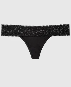 Thong Panty with Lace Trim*La Senza Fashion