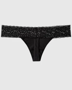 Thong Panty with Lace Trim*La Senza Fashion