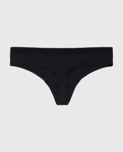 Thong Panty with Vanishing Trim in*La Senza Hot